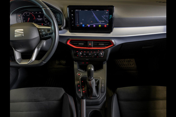 Seat Ibiza 1.5 TSI FR Business Intense Plus / 150pk / Panorama dak / Achteruitrijcamera / Stoelverwarming / Airco / Klimaatregeling / Apple carplay /