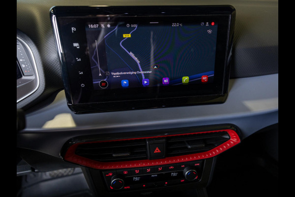 Seat Ibiza 1.5 TSI FR Business Intense Plus / 150pk / Panorama dak / Achteruitrijcamera / Stoelverwarming / Airco / Klimaatregeling / Apple carplay /