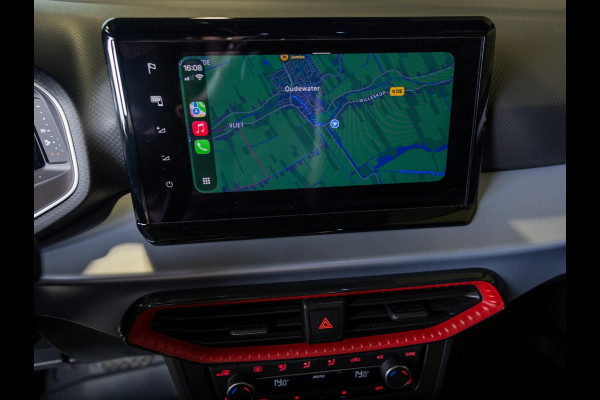 Seat Ibiza 1.5 TSI FR Business Intense Plus / 150pk / Panorama dak / Achteruitrijcamera / Stoelverwarming / Airco / Klimaatregeling / Apple carplay /