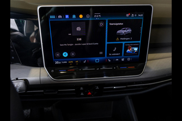 Volkswagen Golf Variant 1.5 TSI Life Edition / 116pk / Stoelverwarming / Adaptieve cruise control / Apple carplay / Stuurwielverwarming /