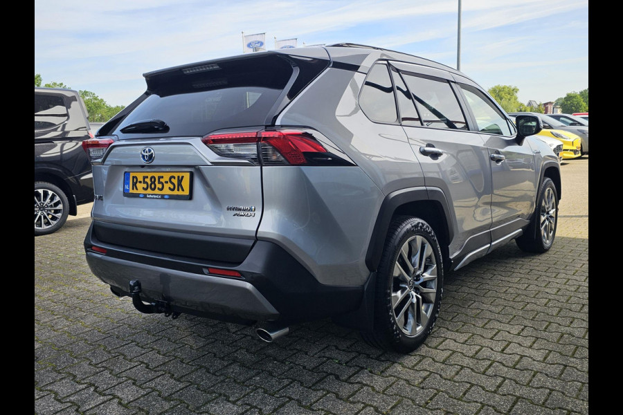Toyota RAV4 2.5 Hybrid AWD Bi-Tone 220 pk | Trekhaak | Leder | Schuif-kanteldak | JBL geluid | Stoelverwarming | Camera etc.