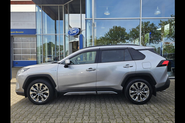 Toyota RAV4 2.5 Hybrid AWD Bi-Tone 220 pk | Trekhaak | Leder | Schuif-kanteldak | JBL geluid | Stoelverwarming | Camera etc.