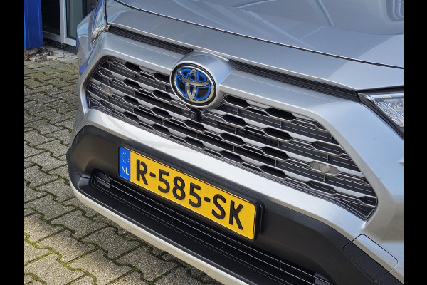 Toyota RAV4 2.5 Hybrid AWD Bi-Tone 220 pk | Trekhaak | Leder | Schuif-kanteldak | JBL geluid | Stoelverwarming | Camera etc.
