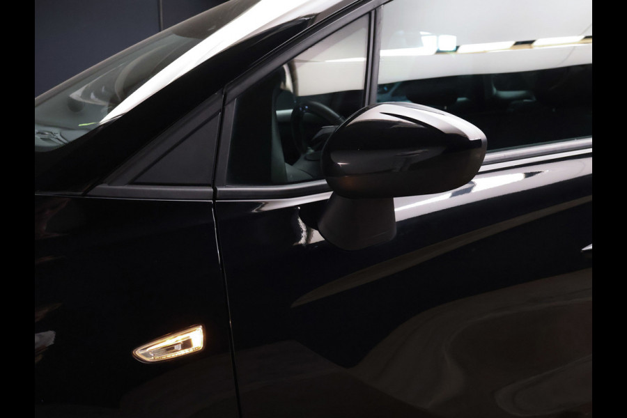 Opel Crossland X 1.2 Turbo Edition 2020 Sport (APPLE CARPLAY,CAMERA,NAVI,CLIMATE,CRUISE,GETINT,SPORTSTOELEN,LM VELGEN,NETTE STAAT)