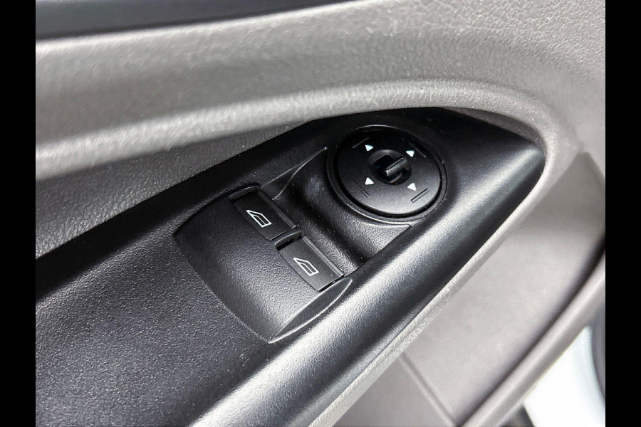 Ford Transit Connect 1.5 EcoBlue Automaat L2 Trend Navigatie Airco Parkeersensoren Cruise Control Camera DAB+