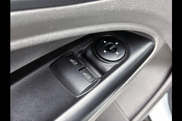 Ford Transit Connect 1.5 EcoBlue Automaat L2 Trend Navigatie Airco Parkeersensoren Cruise Control Camera DAB+
