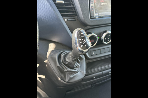 Iveco Daily 35C16V 2.3 352 L2H2 Automaat|Trekhaak 3500KG|Cruis