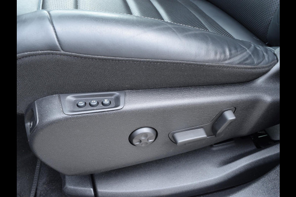 Citroën C5 Aircross 1.6 Plug-in Hybrid 225 Shine 225 PK | PANORAMISCH SCHUIF-KANTELDAK | LEDEREN BEKLEDING | NAVI | CLIMATE CONTROL | PARKEERSENSOREN MET CAMERA |