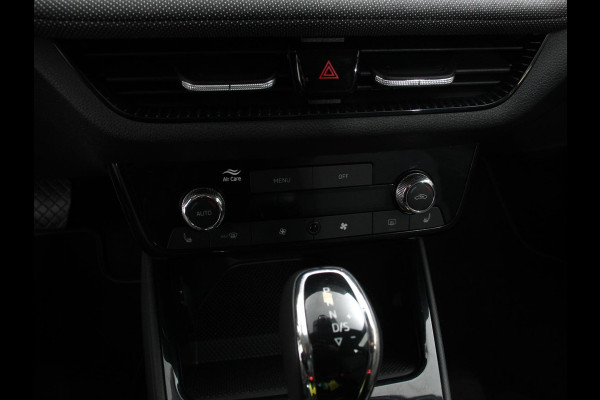 Škoda Fabia 1.0 TSI 110pk Automaat Selection Climate control Adaptieve cruise control Lane assist Parkeersensoren achter Stuurverwarming Stoel verwarming Apple Carplay/ Android Auto