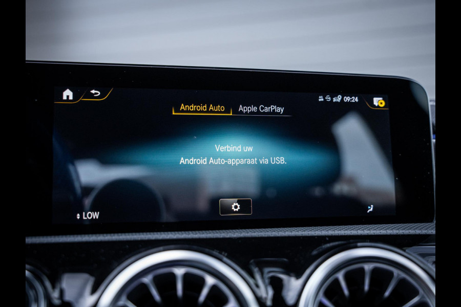 Mercedes-Benz A-Klasse 250 e - AMG-Edition l Pano l Burmester l Sfeeverl. l Camera