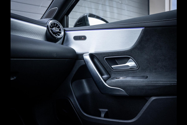 Mercedes-Benz A-Klasse 250 e - AMG-Edition l Pano l Burmester l Sfeeverl. l Camera