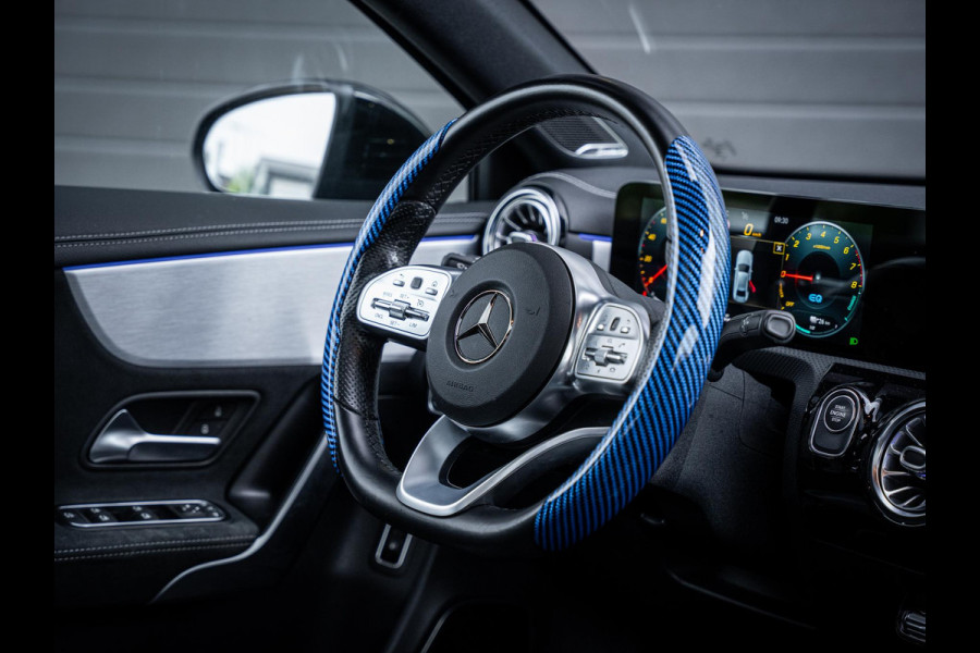 Mercedes-Benz A-Klasse 250 e - AMG-Edition l Pano l Burmester l Sfeeverl. l Camera