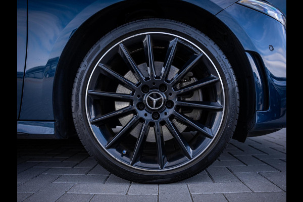 Mercedes-Benz A-Klasse 250 e - AMG-Edition l Pano l Burmester l Sfeeverl. l Camera