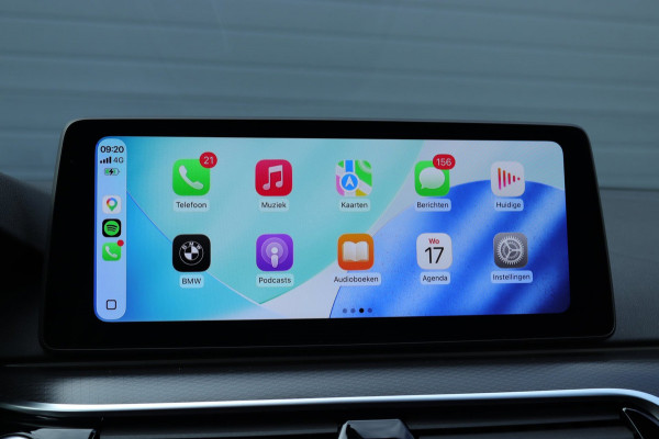 BMW 5 Serie Touring 540i xDrive High Executive Harman Kardon / leder / memory / carplay