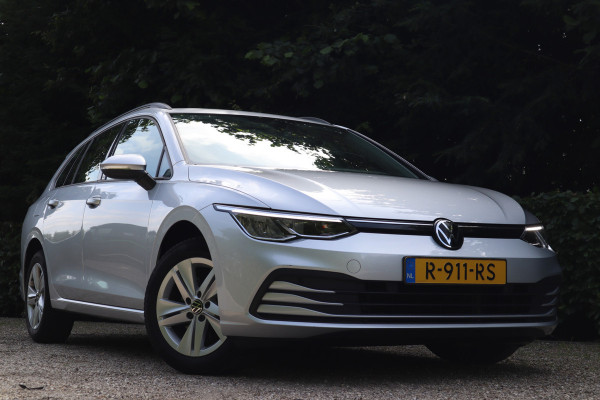 Volkswagen Golf Variant 1.0 TSI Life | Sfeerverlichting | Navi | Carplay | Acc |