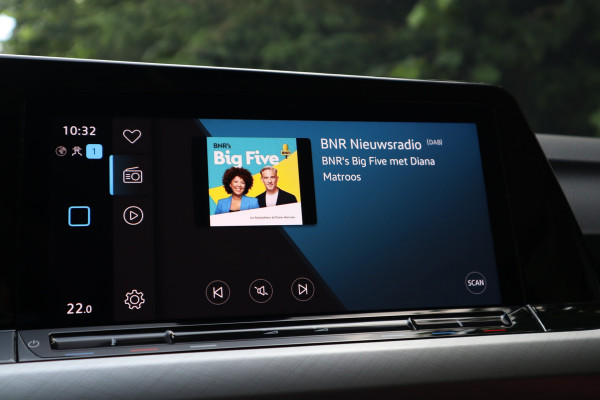 Volkswagen Golf Variant 1.0 TSI Life | Sfeerverlichting | Navi | Carplay | Acc |