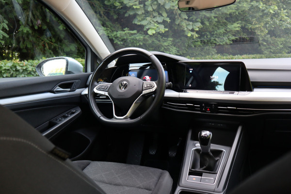 Volkswagen Golf Variant 1.0 TSI Life | Sfeerverlichting | Navi | Carplay | Acc |