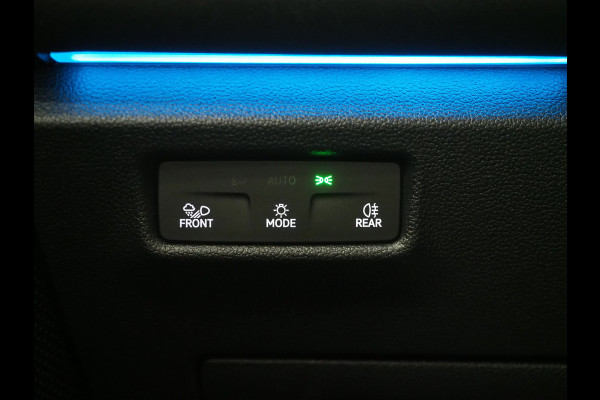 Volkswagen Tayron 1.5 eHybrid | 5 Jaar Garantie | Trekhaak | 360 | Sfeerlicht | Adaptive Cruise | Dodehoek | Matrix | Carplay
