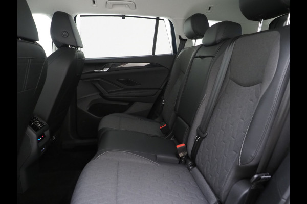 Volkswagen Tayron 1.5 eHybrid | 5 Jaar Garantie | Trekhaak | 360 | Sfeerlicht | Adaptive Cruise | Dodehoek | Matrix | Carplay