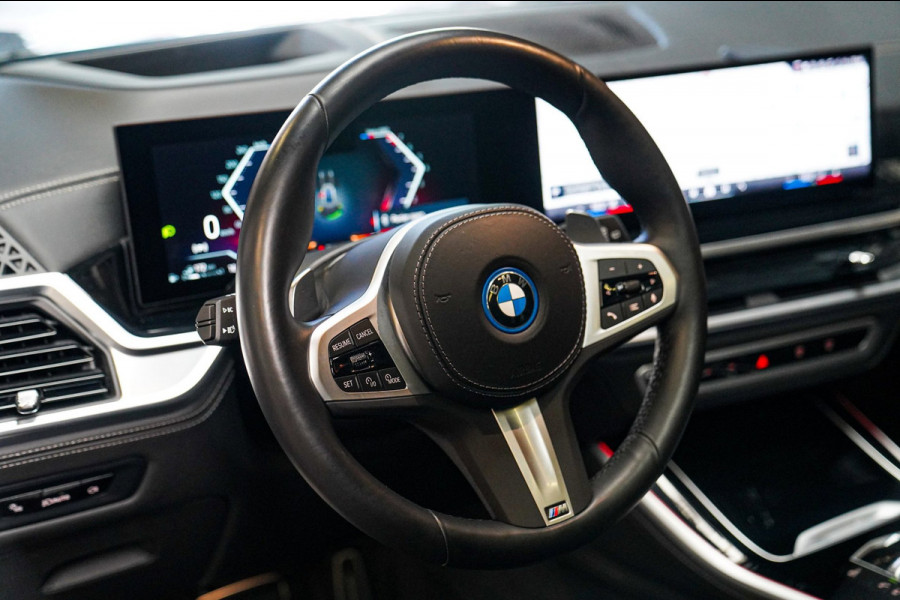 BMW X5 XDrive50e High Executive | X5M Kuipstoelen | Driving assistant Prof | HuD | Dravit Grau | Luchtvering | Stoelverkoeling |