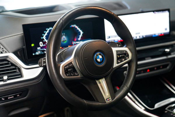 BMW X5 XDrive50e High Executive | X5M Kuipstoelen | Driving assistant Prof | HuD | Dravit Grau | Luchtvering | Stoelverkoeling |