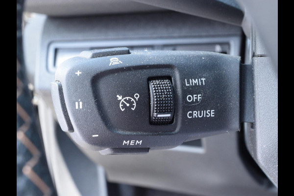 Peugeot 3008 1.2 PureTech GT | 130 PK | CLIMATE CONTROL | PARKEERSENSOREN MET CAMERA | ADAPTIVE CRUISE CONTROL |
