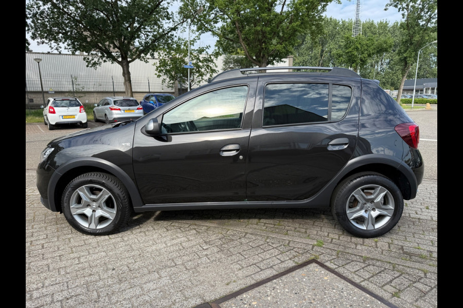 Dacia Sandero 0.9 TCe SL STEPWAY AUTOMAAT NAVI AIRCO LUXE NAP+ HISTORIE!