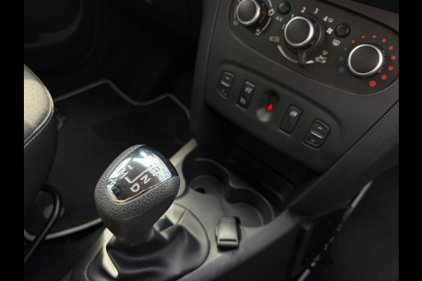 Dacia Sandero 0.9 TCe SL STEPWAY AUTOMAAT NAVI AIRCO LUXE NAP+ HISTORIE!