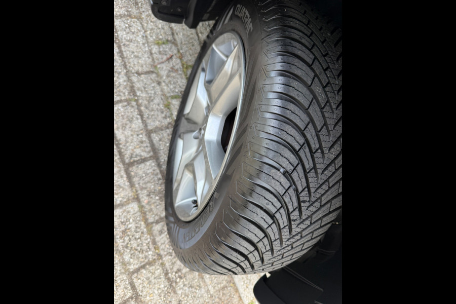 Dacia Sandero 0.9 TCe SL STEPWAY AUTOMAAT NAVI AIRCO LUXE NAP+ HISTORIE!