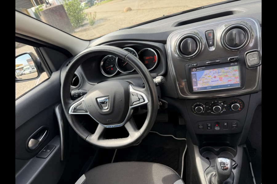 Dacia Sandero 0.9 TCe SL STEPWAY AUTOMAAT NAVI AIRCO LUXE NAP+ HISTORIE!