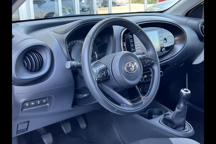 Toyota Aygo X 1.0 VVT-i MT First Premium | Stoelverwarming, Keyless, Startknop, Licht + regensensor, Apple CarPlay/Android Auto