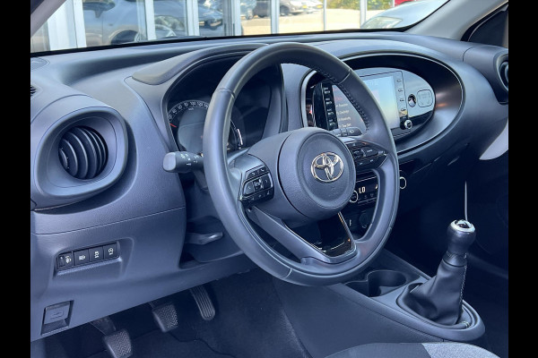 Toyota Aygo X 1.0 VVT-i MT First Premium | Stoelverwarming, Keyless, Startknop, Licht + regensensor, Apple CarPlay/Android Auto