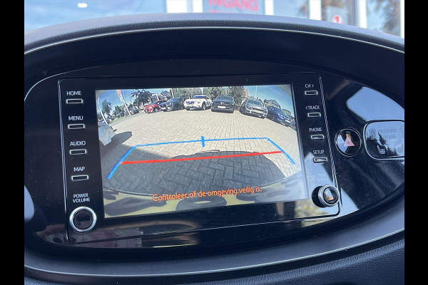 Toyota Aygo X 1.0 VVT-i MT First Premium | Stoelverwarming, Keyless, Startknop, Licht + regensensor, Apple CarPlay/Android Auto