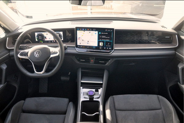 Volkswagen Tayron 1.5 eHybrid 204 PK Elegance | Matrix | Adaptieve Cruise | Trekhaak
