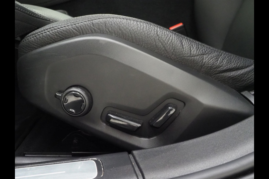 Volvo V90 2.0 T6 Plug-in hybrid AWD Long Range | Leder | Pilot Assist | Keyless | Dodehoek | Memory | Camera | LED | Carplay