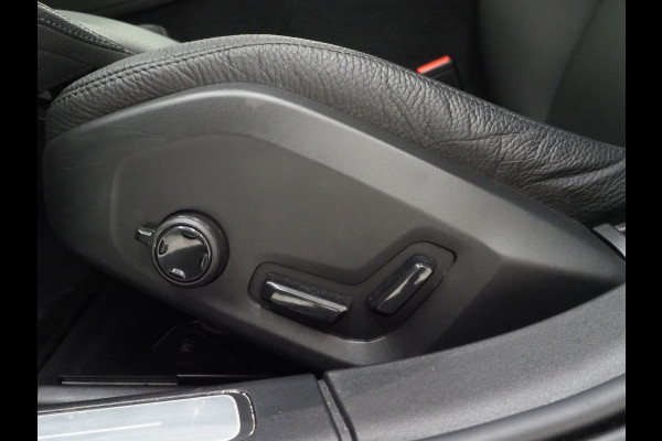 Volvo V90 2.0 T6 Plug-in hybrid AWD Long Range | Leder | Pilot Assist | Keyless | Dodehoek | Memory | Camera | LED | Carplay