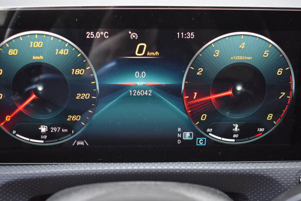 Mercedes-Benz CLA-Klasse 180 AMG NIGHT | SFEERVERLICHTING | CAMERA | APPLE CARPLAY | ANDROID AUTO | NAP