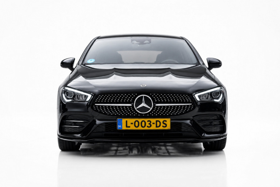Mercedes-Benz CLA-Klasse 180 AMG NIGHT | SFEERVERLICHTING | CAMERA | APPLE CARPLAY | ANDROID AUTO | NAP