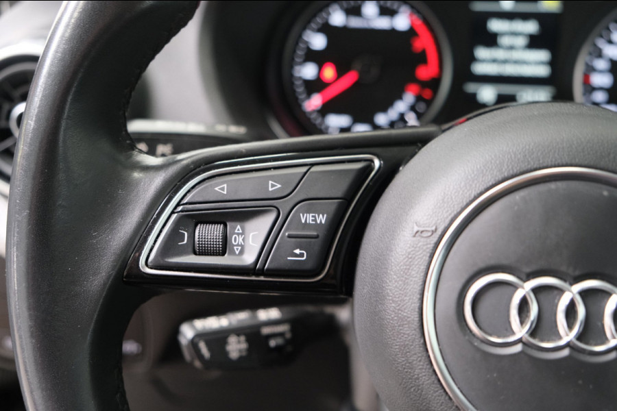 Audi Q2 30 TFSI Pro Line - N.A.P. Airco, Cruise, PDC, Carplay, Camera.