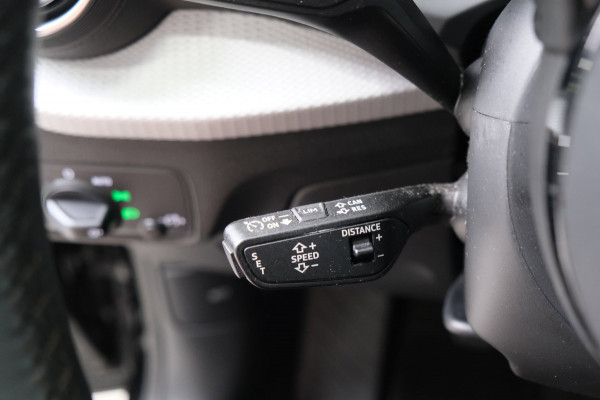 Audi Q2 30 TFSI Pro Line - N.A.P. Airco, Cruise, PDC, Carplay, Camera.