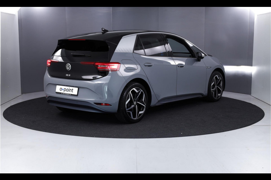 Volkswagen ID.3 First Plus 58 kWh 204PK | SOH 92,41% | Navigatie | Parkeersensoren | Matrix LED koplampen | Stoelverwarming