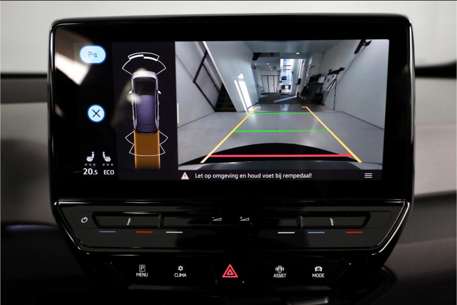 Volkswagen ID.3 First Plus 58 kWh 204PK | SOH 92,41% | Navigatie | Parkeersensoren | Matrix LED koplampen | Stoelverwarming
