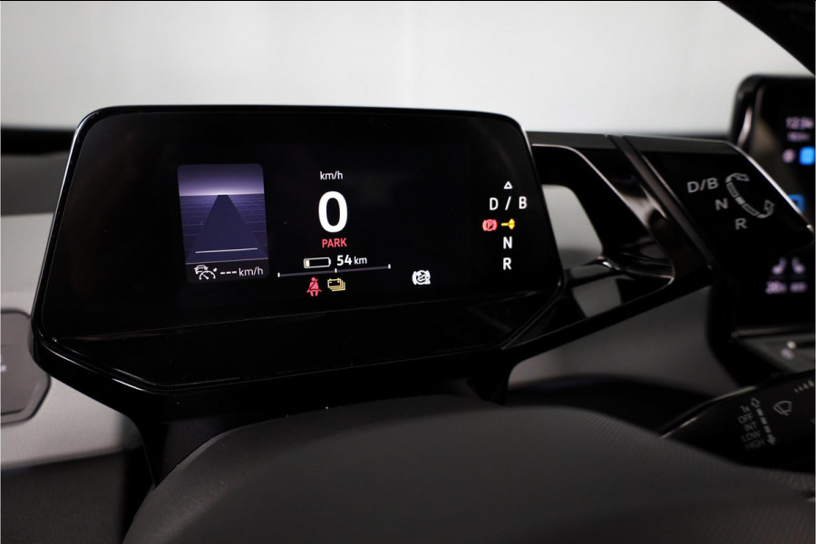 Volkswagen ID.3 First Plus 58 kWh 204PK | SOH 92,41% | Navigatie | Parkeersensoren | Matrix LED koplampen | Stoelverwarming
