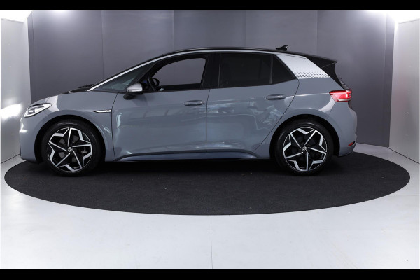 Volkswagen ID.3 First Plus 58 kWh 204PK | SOH 92,41% | Navigatie | Parkeersensoren | Matrix LED koplampen | Stoelverwarming