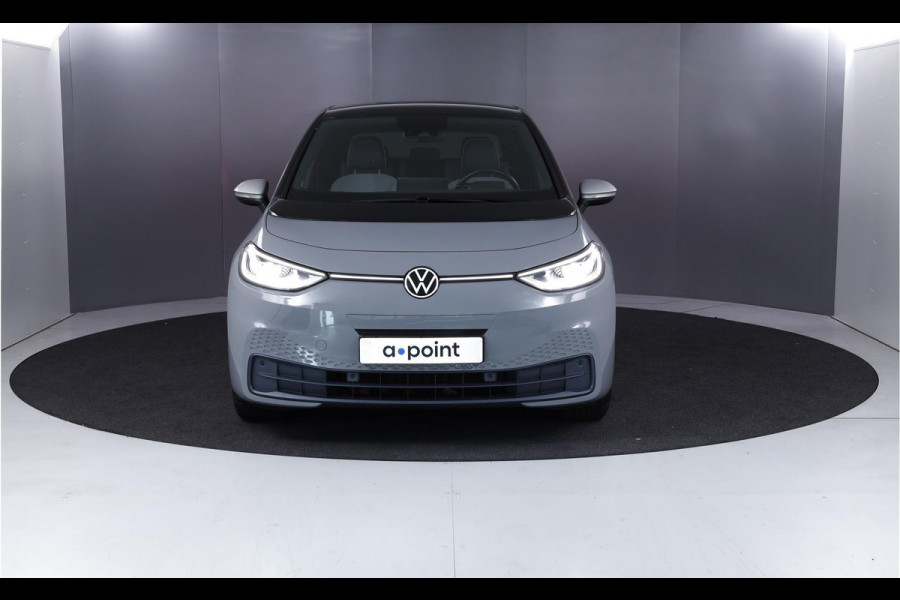 Volkswagen ID.3 First Plus 58 kWh 204PK | SOH 92,41% | Navigatie | Parkeersensoren | Matrix LED koplampen | Stoelverwarming