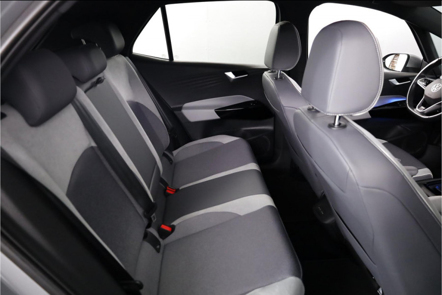 Volkswagen ID.3 First Plus 58 kWh 204PK | SOH 92,41% | Navigatie | Parkeersensoren | Matrix LED koplampen | Stoelverwarming