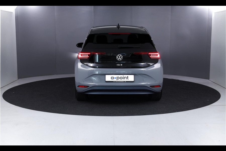 Volkswagen ID.3 First Plus 58 kWh 204PK | SOH 92,41% | Navigatie | Parkeersensoren | Matrix LED koplampen | Stoelverwarming