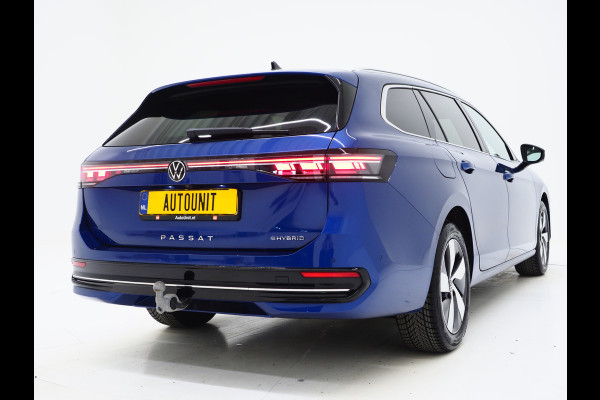 Volkswagen Passat Variant 1.5 eHybrid Elegance | 5 Jaar Garantie | Panoramadak | Leder/Alcantara | Trekhaak | Harman/Kardon | HUD | 360 | Keyless