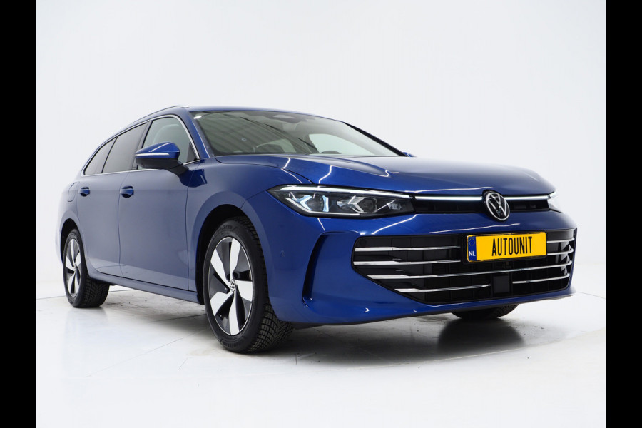 Volkswagen Passat Variant 1.5 eHybrid Elegance | 5 Jaar Garantie | Panoramadak | Leder/Alcantara | Trekhaak | Harman/Kardon | HUD | 360 | Keyless