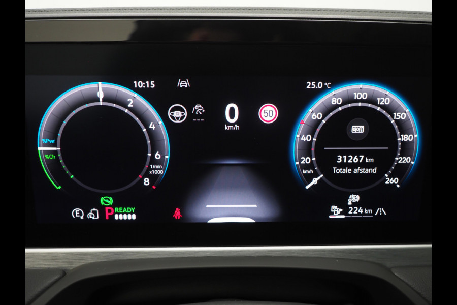 Volkswagen Passat Variant 1.5 eHybrid Elegance | 5 Jaar Garantie | Panoramadak | Leder/Alcantara | Trekhaak | Harman/Kardon | HUD | 360 | Keyless